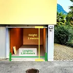 Oasis With Free Parking Apartment