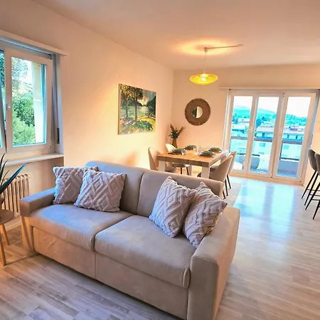 Oasis With Free Parking *